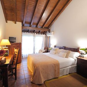 Habitación Clásica con Cama Queen
