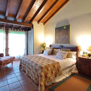 Habitación con Cama King
